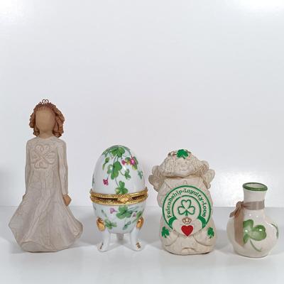LOT 218: Irish Collectibles