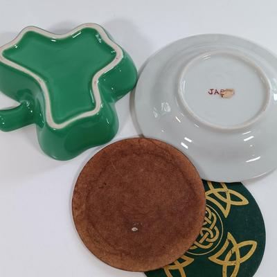 LOT 218: Irish Collectibles