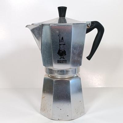 LOT 226: Pair of Bialetti Moka Express Stovetop Coffee Makers with Shadow Box Art & Plates