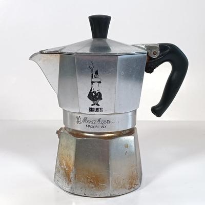 LOT 226: Pair of Bialetti Moka Express Stovetop Coffee Makers with Shadow Box Art & Plates