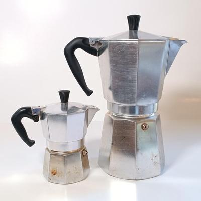 LOT 226: Pair of Bialetti Moka Express Stovetop Coffee Makers with Shadow Box Art & Plates
