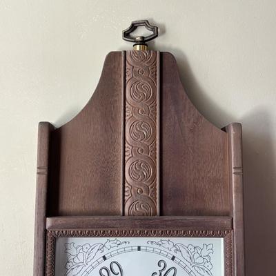 LOT 251: MCM Airguide Barometer Thermometer