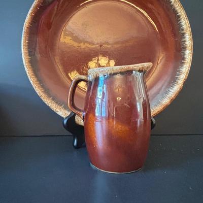 LOT 245: RRP Co Roseville Pottery Stoneware Crock, Hull Pottery Brown Drip Pottery Plate & Pitcher, Marcrest USA Pottery Brown Daisy...