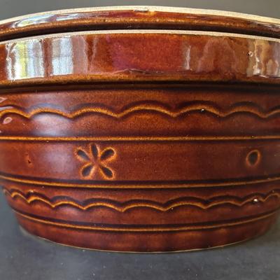LOT 245: RRP Co Roseville Pottery Stoneware Crock, Hull Pottery Brown Drip Pottery Plate & Pitcher, Marcrest USA Pottery Brown Daisy...