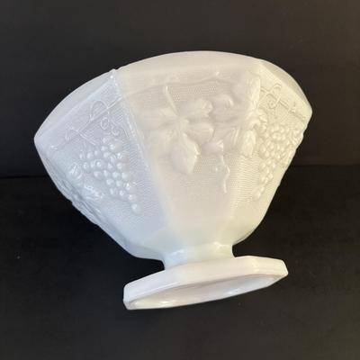 LOT 250: Vintage 1966 Still Life Painting, Milk Glass Bowl and Amber Glass Trinket Dish
