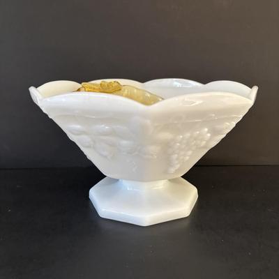 LOT 250: Vintage 1966 Still Life Painting, Milk Glass Bowl and Amber Glass Trinket Dish