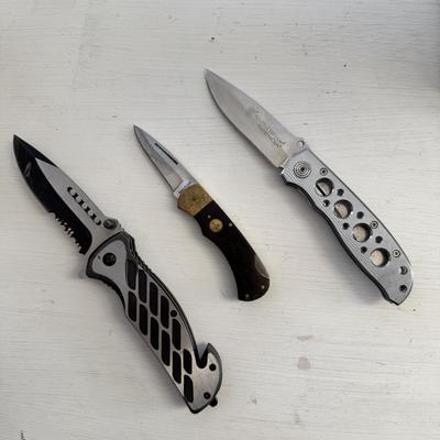 Pocket Knife Lot (3)