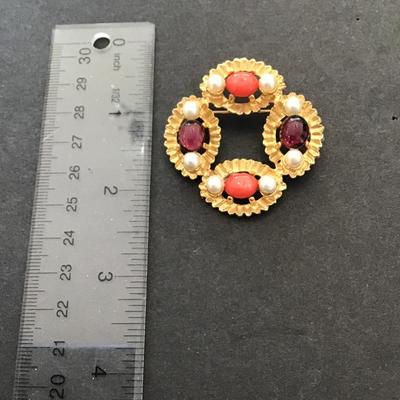 Sale Photo Thumbnail #41: Beautiful, goldtone, fashion, statement brooch. Please see attached photos.