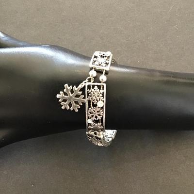 Sale Photo Thumbnail #62: Very nice Silvertone Christmas fashion statement bracelet. Please see attached photos.