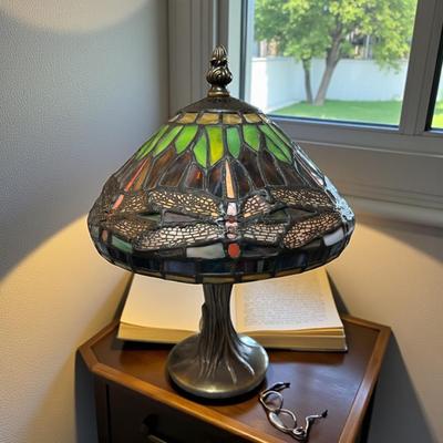 Sale Photo Thumbnail #177: Dale Tiffany Dragonfly Mini Lamp
8"X11.75"