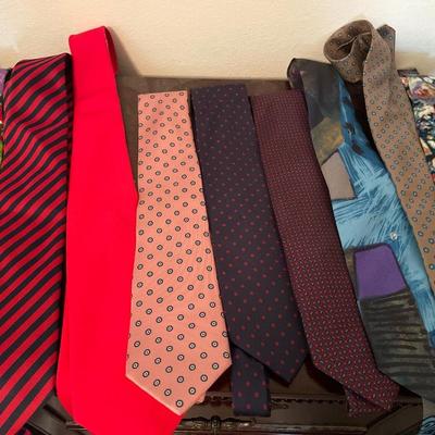 Mens neck ties