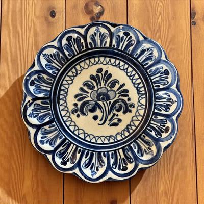 Sale Photo Thumbnail #190: Talavera Pottery Blue and White Wall Hanging Plate