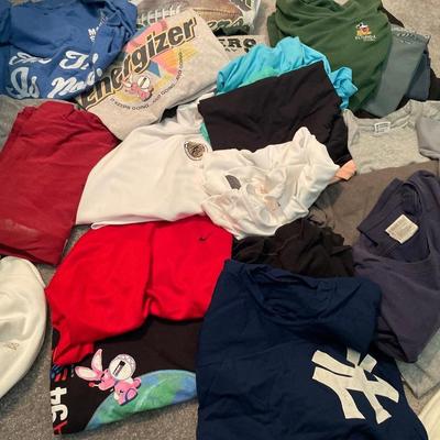 Mens tshirt & vintage pants