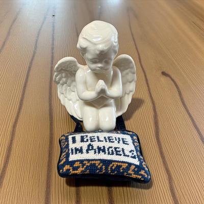 Sale Photo Thumbnail #195: Ceramic Praying Cherub and Pillow.   Approximately 7" tall
