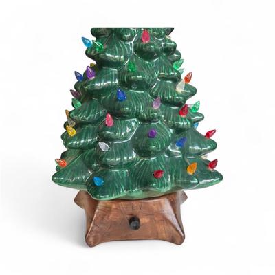 Atlantic Mold Ceramic Christmas Tree