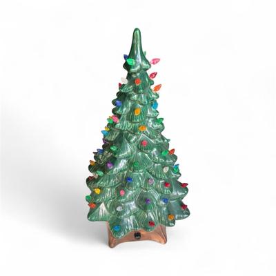 Atlantic Mold Ceramic Christmas Tree