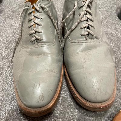 Men’s dress shoes & shoe stretchers