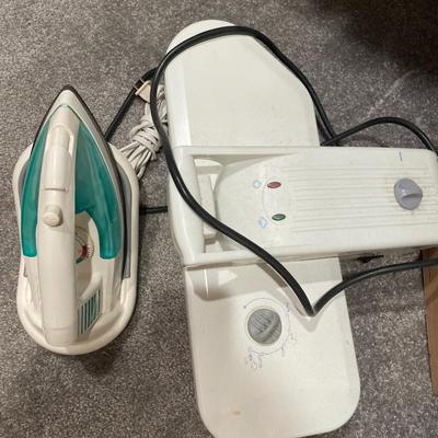 Clothing irons