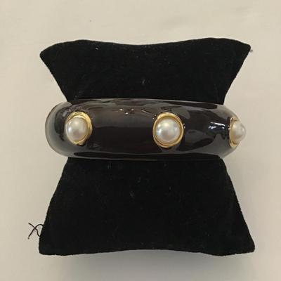 Vintage Cookie Lee gold tone hinged bracelet