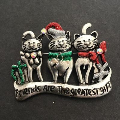 Very cute Vintage Christmas cat brooch