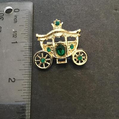 Very cute, vintage carriage brooch