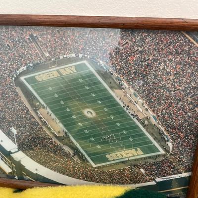 GB Stadium picture and blanket