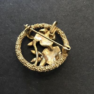 Vintage, goldtone, flower, brooch