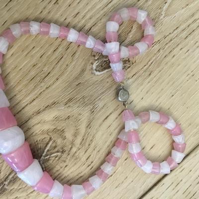 Vintage made in Czech has chip glass necklace