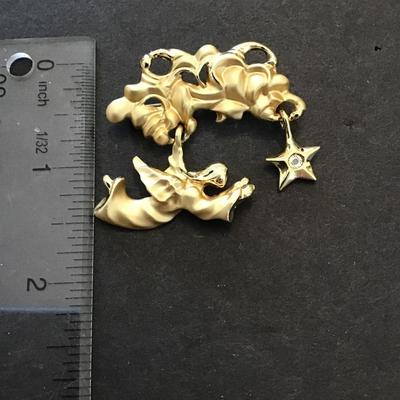 Beautiful vintage Giusti Christmas Angel Brooch
