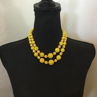 Vintage 50s Yellow bead, double strand statement, necklace