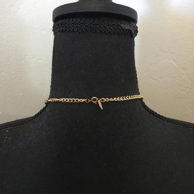 Beautiful vintage Square stone bead & satin gold, toned necklace