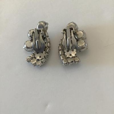 Silver tone rhinestone clip on earrings