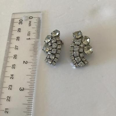 Silver tone rhinestone clip on earrings