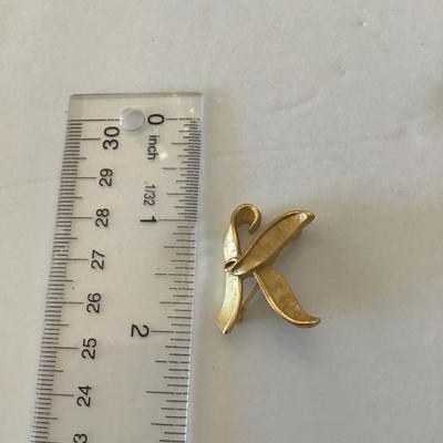 Vintage Crown Trifari “K” brooch pin