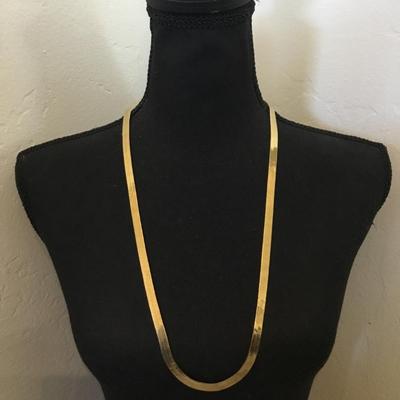 Vintage very nice flat thick gold tone, chain long necklace