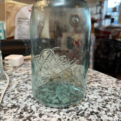 Sale Photo Thumbnail #252: Ball Qt Mason Jar Blue with Zinc Lid