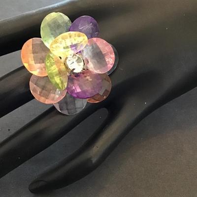 Sale Photo Thumbnail #124: Very cute multicolored fashion stretchy ring. Please see attached photos.