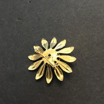 Sale Photo Thumbnail #193: Vintage, goldtone, flower brooch. Please see attached photos.