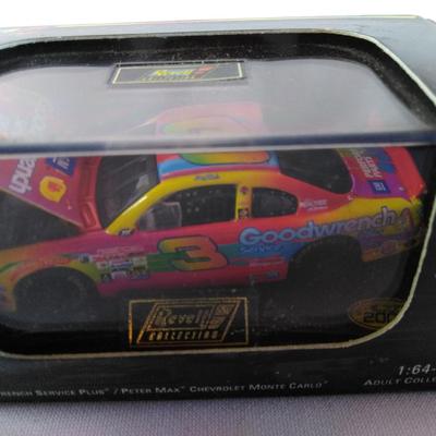 Sale Photo Thumbnail #77: 1999 GM Goodwrench Service Plus & Wranglers Jeans Monte Carlo Limited Edition 1:64 Scale #W6499160193 / 2000 GM Goodwrench Service Plus Revell 1:64 Scale 1 of 11088 #100119