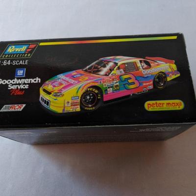 Sale Photo Thumbnail #80: 1999 GM Goodwrench Service Plus & Wranglers Jeans Monte Carlo Limited Edition 1:64 Scale #W6499160193 / 2000 GM Goodwrench Service Plus Revell 1:64 Scale 1 of 11088 #100119