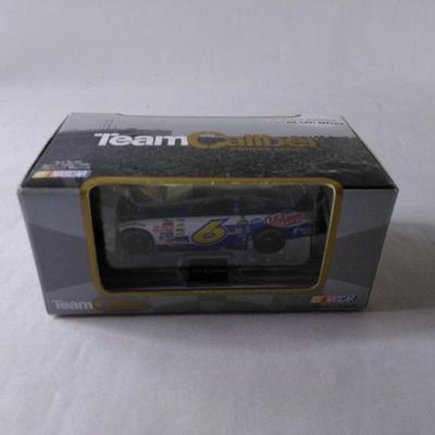 Sale Photo Thumbnail #132: 2002 Team Kraft Team Caliber Pit Stop Edition Issue #08 1:64 Scale #W066048KR / 2003 Kraft Team Caliber 1:64 Scale #MM30606KR