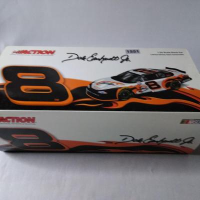 Sale Photo Thumbnail #185: 2003 D.M.P. Action Racing Total Production of 59796 GM 1:24 Scale 1 of 3504 P/N 103512