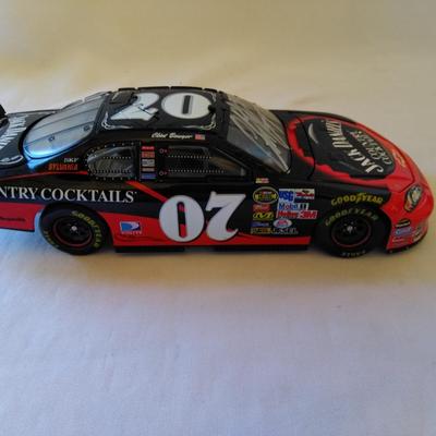 Clint Bowyer #7