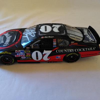 Clint Bowyer #7