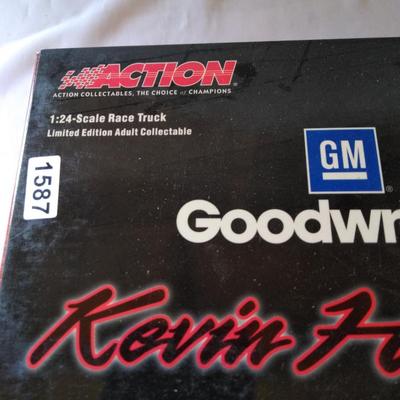 Kevin Harvick #92