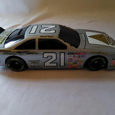 Micheal Waltrip #21