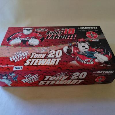 Tony Stewart #20 & Bobby Labonte #18