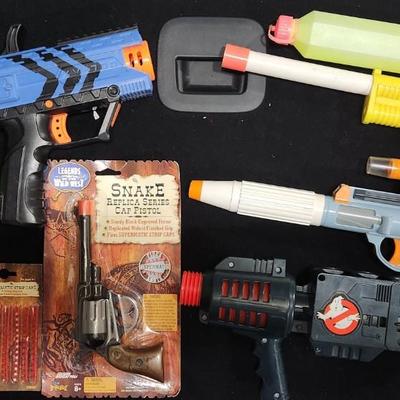 Sale Photo Thumbnail #137: Retro Kids Toy Cap Gun Water Gun & Ghostbusters & many more

Will receive all items pictured as is.