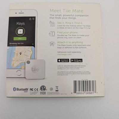 Tile Mate Bluetooth Tracker Key Finder for Keys, Phone, and More