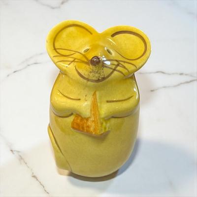 Sale Photo Thumbnail #303: Vintage Ceramic Mouse Parmesan Cheese Shaker.   Minor repair on right ear.  Approximately 5" Tall